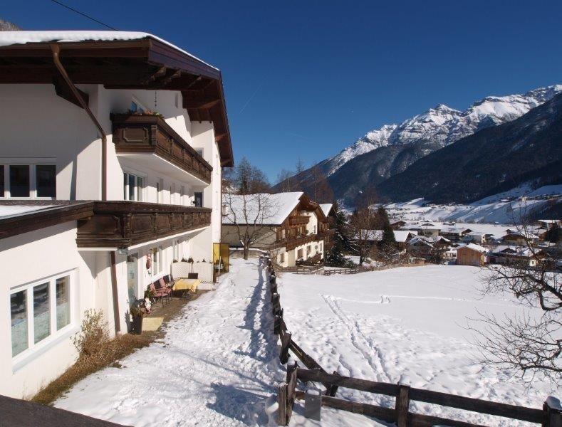 Ferienwohnung Mondial Neustift im Stubaital Luaran gambar
