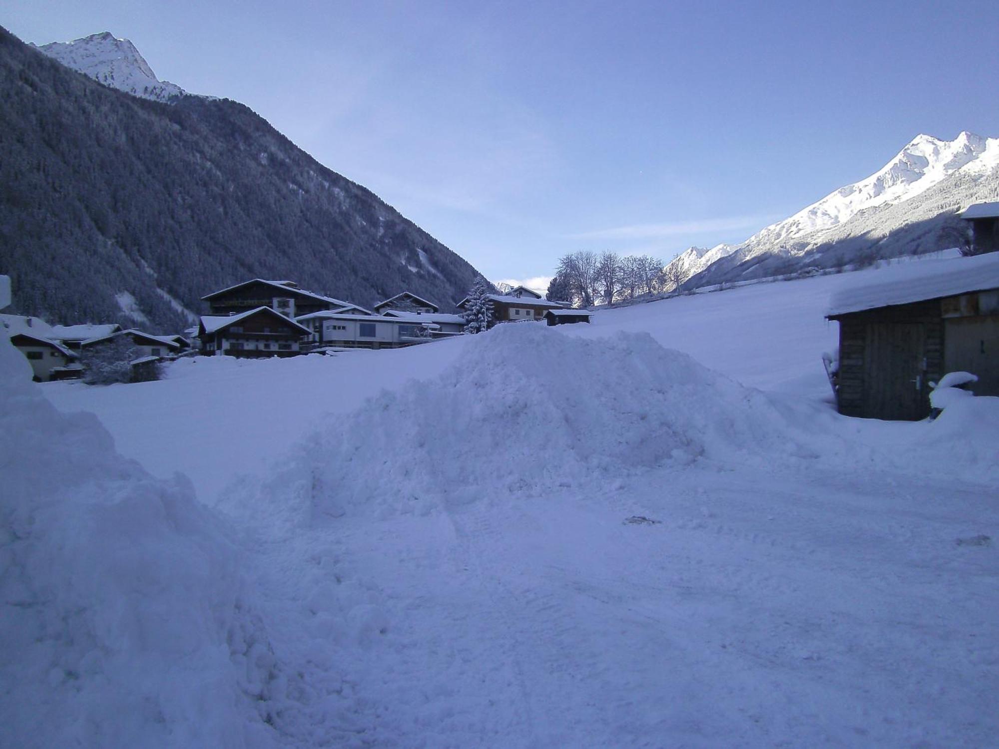 Ferienwohnung Mondial Neustift im Stubaital Luaran gambar