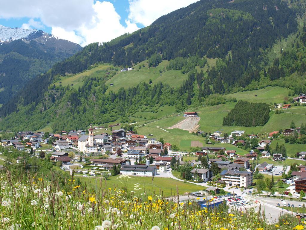 Ferienwohnung Mondial Neustift im Stubaital Luaran gambar