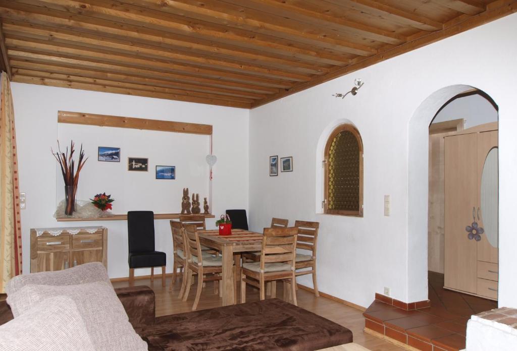 Ferienwohnung Mondial Neustift im Stubaital Luaran gambar