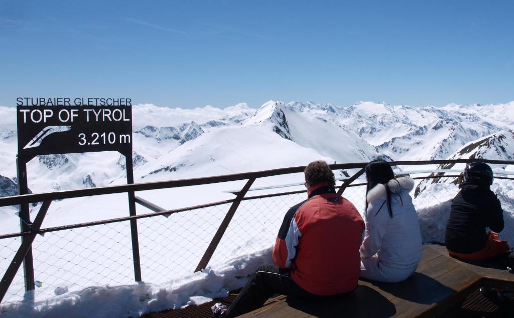 Ferienwohnung Mondial Neustift im Stubaital Luaran gambar
