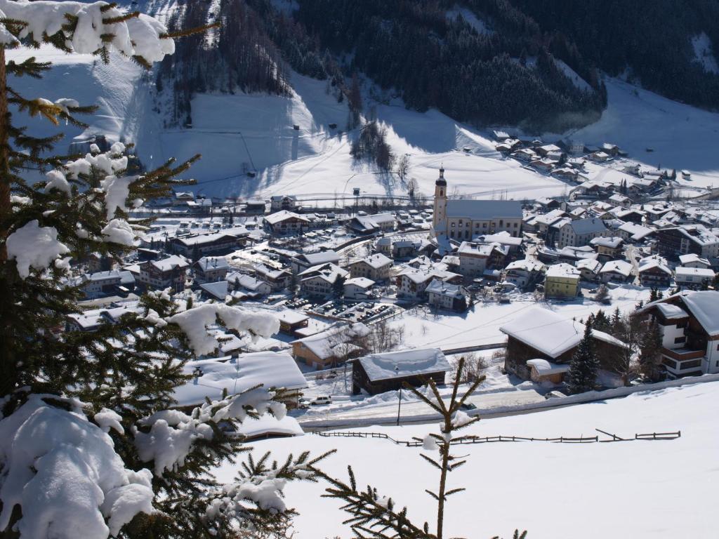 Ferienwohnung Mondial Neustift im Stubaital Luaran gambar