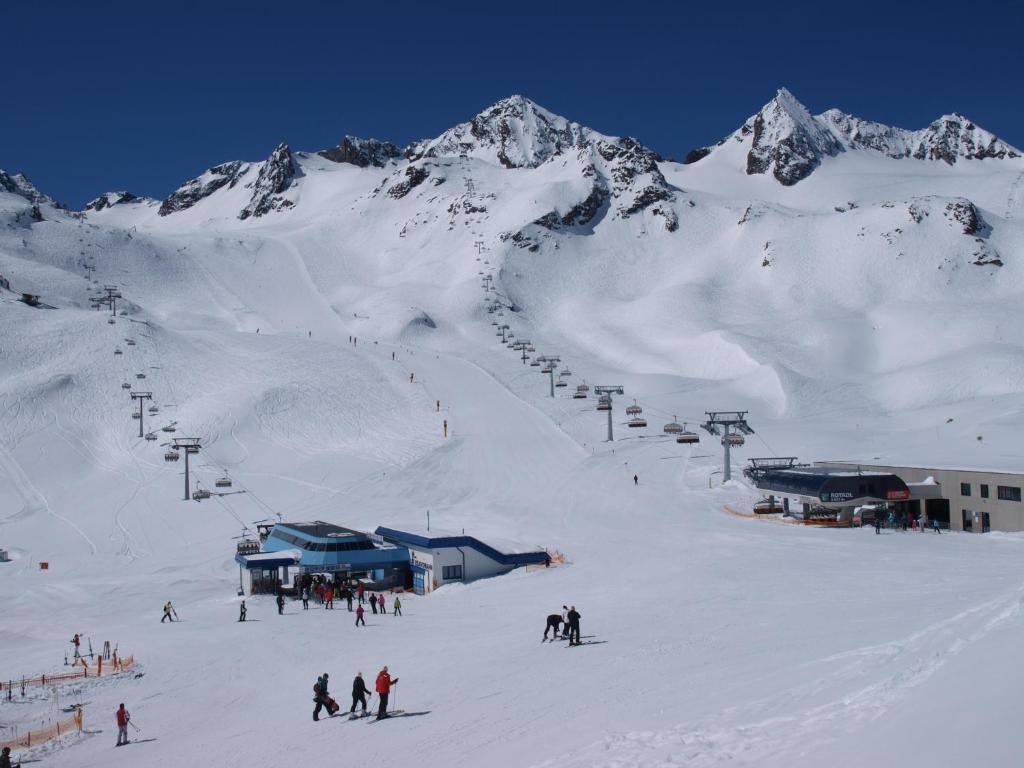Ferienwohnung Mondial Neustift im Stubaital Luaran gambar